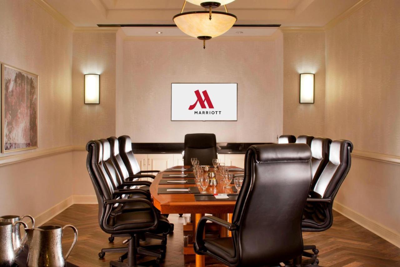 Denver Airport Marriott At Gateway Park Aurora Exterior foto